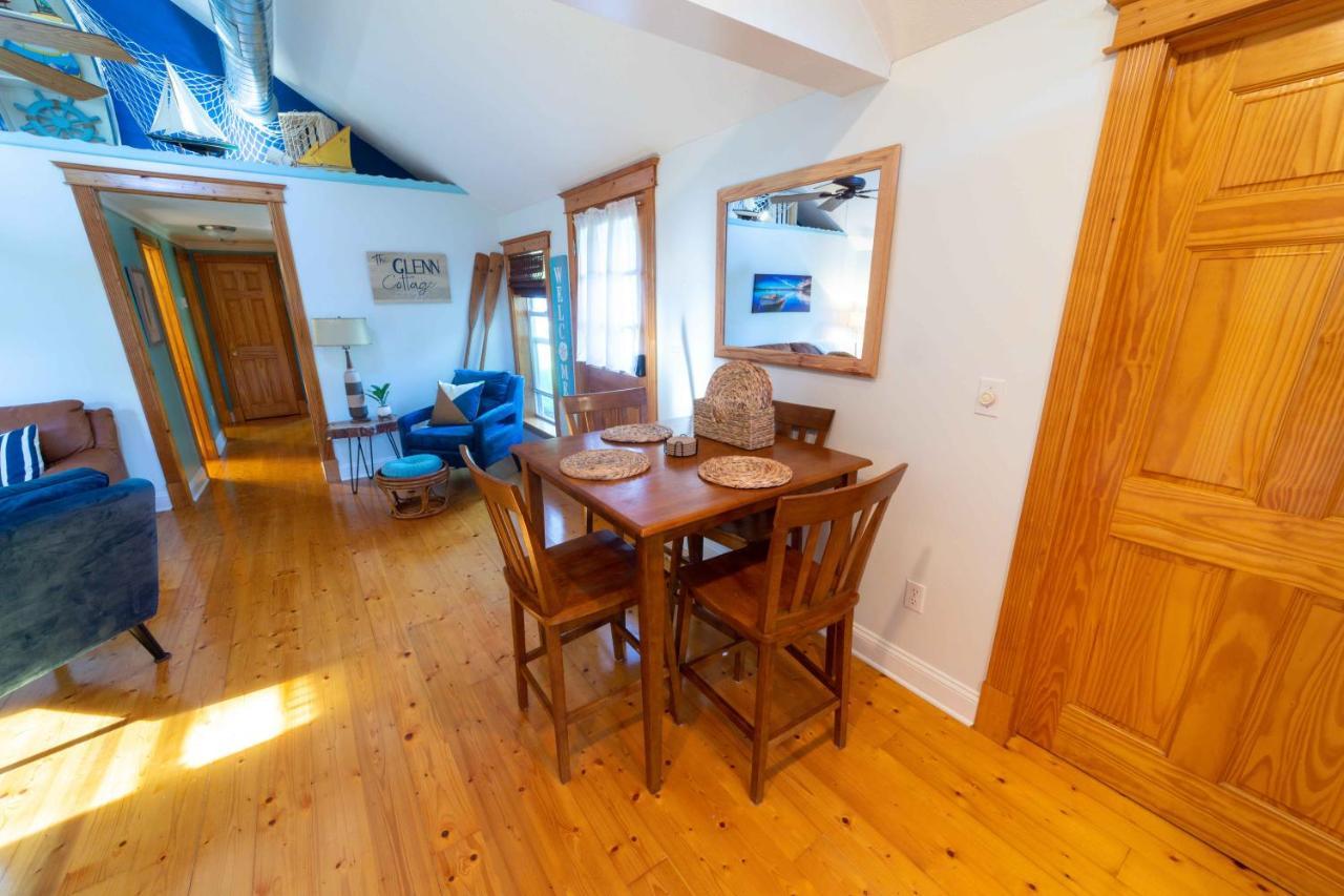 The Charming Glenn Cottage! Walk To Lake Michigan! Fennville المظهر الخارجي الصورة