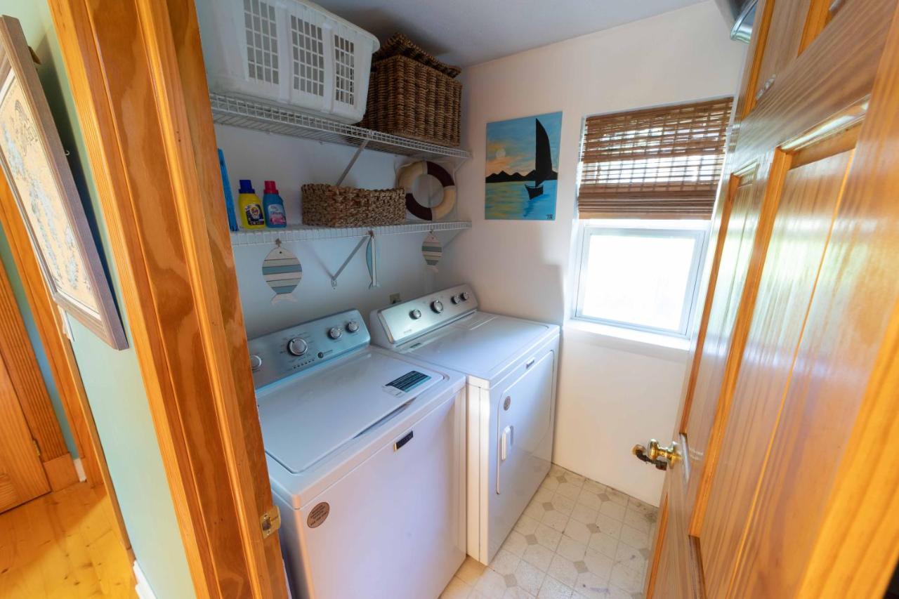 The Charming Glenn Cottage! Walk To Lake Michigan! Fennville المظهر الخارجي الصورة